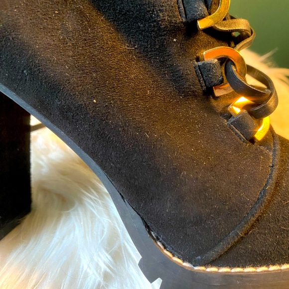 Stuart Weitzman Shackleton Boots size 6 - Picture 6 of 11